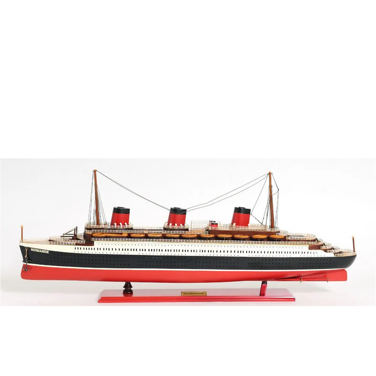 Normandie Painted