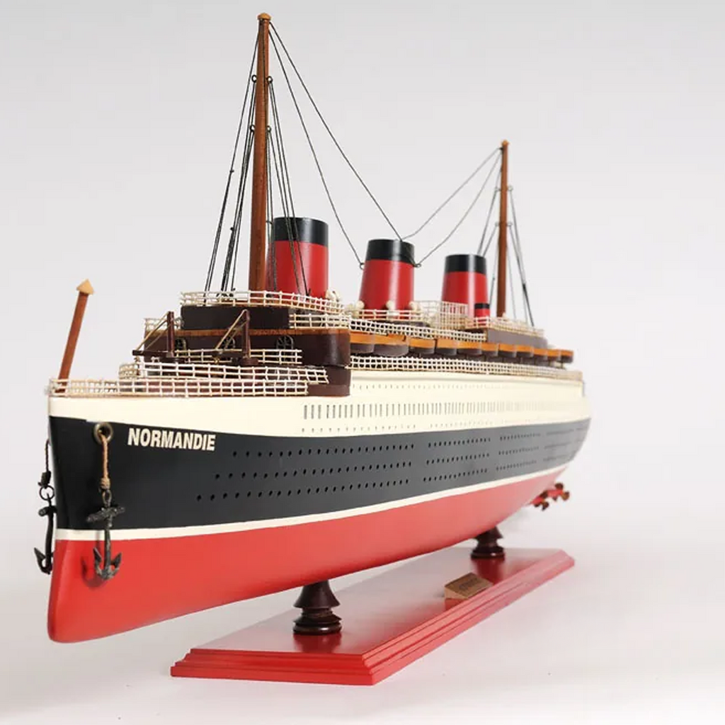 Normandie Painted
