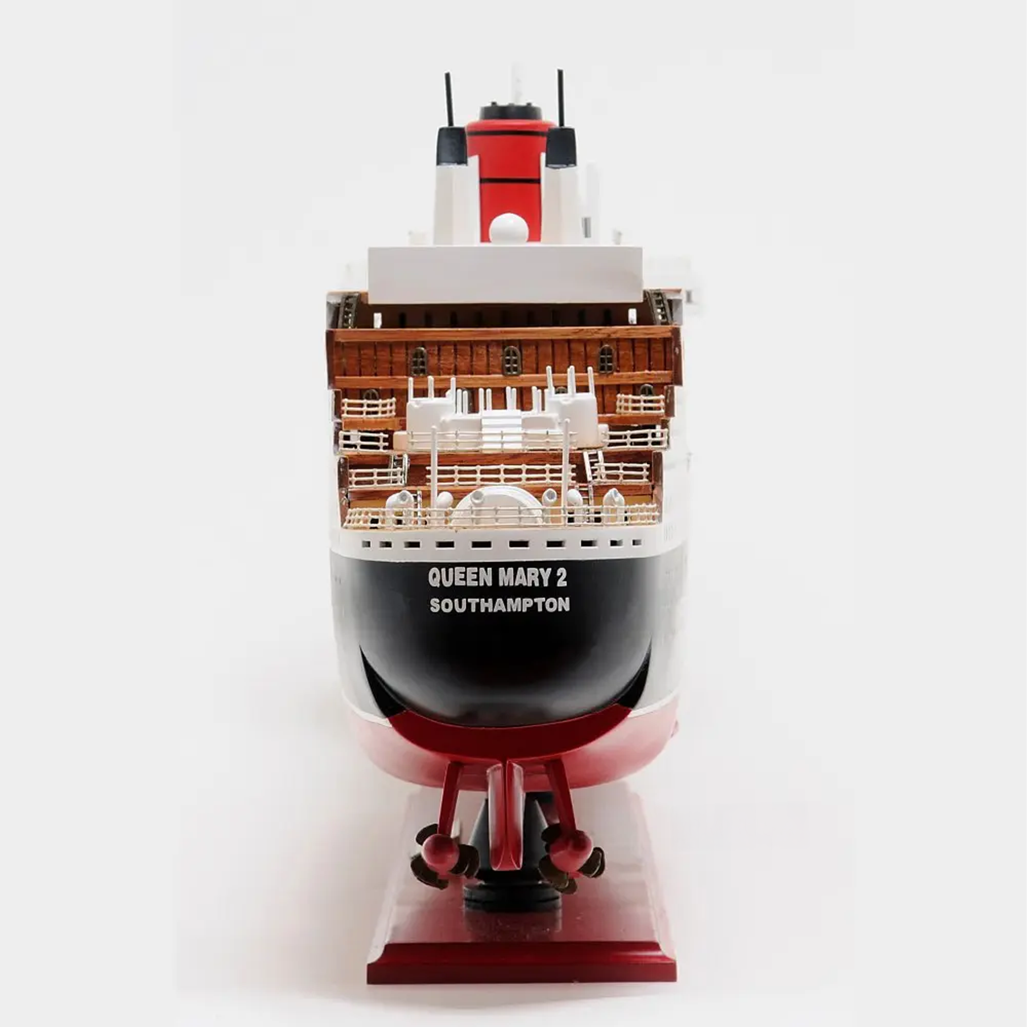 Queen Mary II L