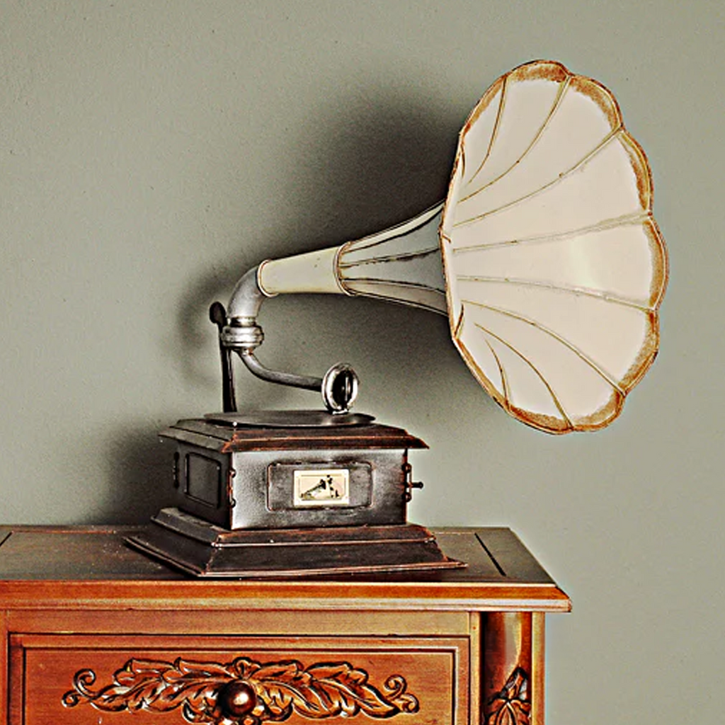 1911 HMV Gramophone Monarch Model V