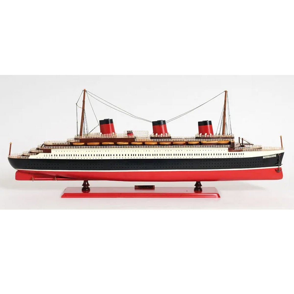 Normandie Painted