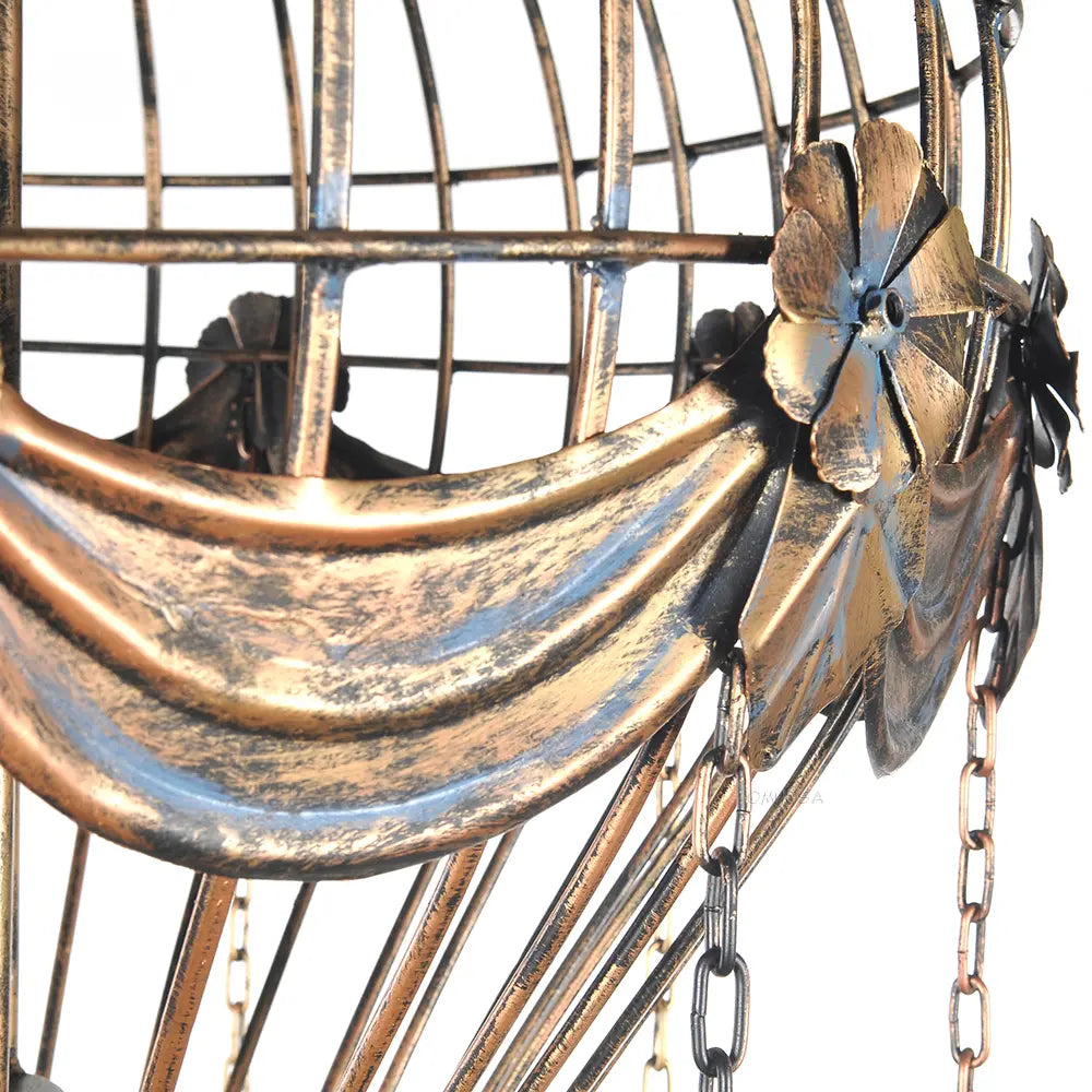 Vintage Hot Air Balloon Pendant