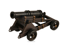 Load image into Gallery viewer, Cannon Sur Roues Grandeur Nature Model