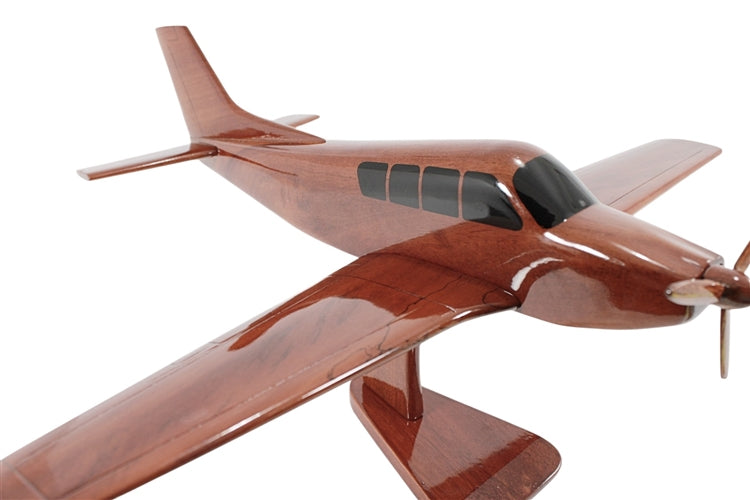 Beechcraft Bonanza Straight-Tail