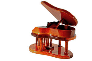Piano Model