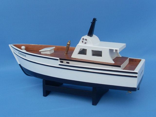 Wooden Gilligan's Island - Minnow Model Boat 14"