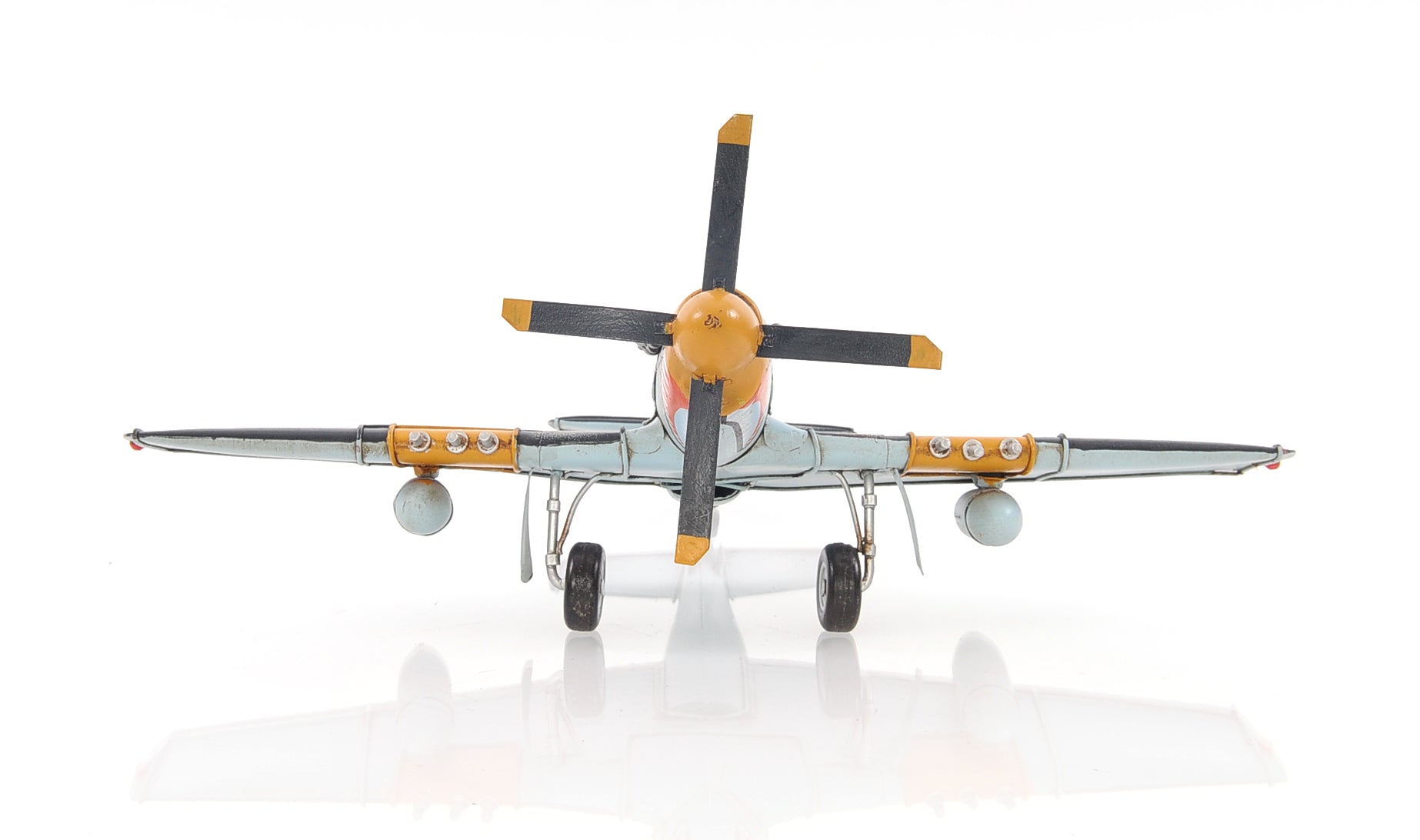 1943 Grey Mustang P51 1:40