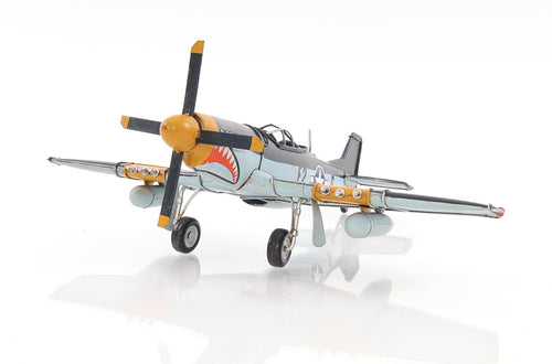 1943 Grey Mustang P51 1:40
