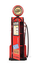 Load image into Gallery viewer, Gas Pump W/Clock 1:4