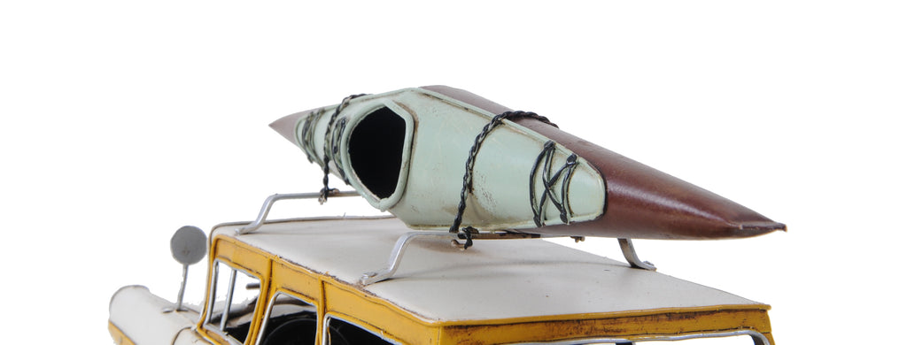 Fords Woody-Look Country Squire W/ Kayak