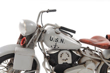Load image into Gallery viewer, 1942 Indian Model 741 Grey Motorcycle 1:7
