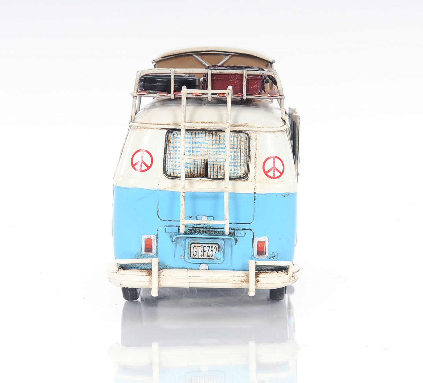 Volkswagen Camp Bus