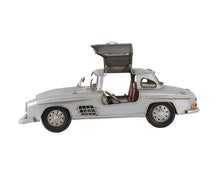 Load image into Gallery viewer, Mercedes Benz 300L Gullwing Silver Model
