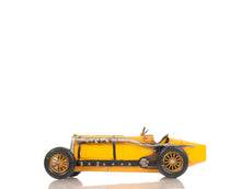 Load image into Gallery viewer, Alfa Romeo P2 Classic Racing Car Model