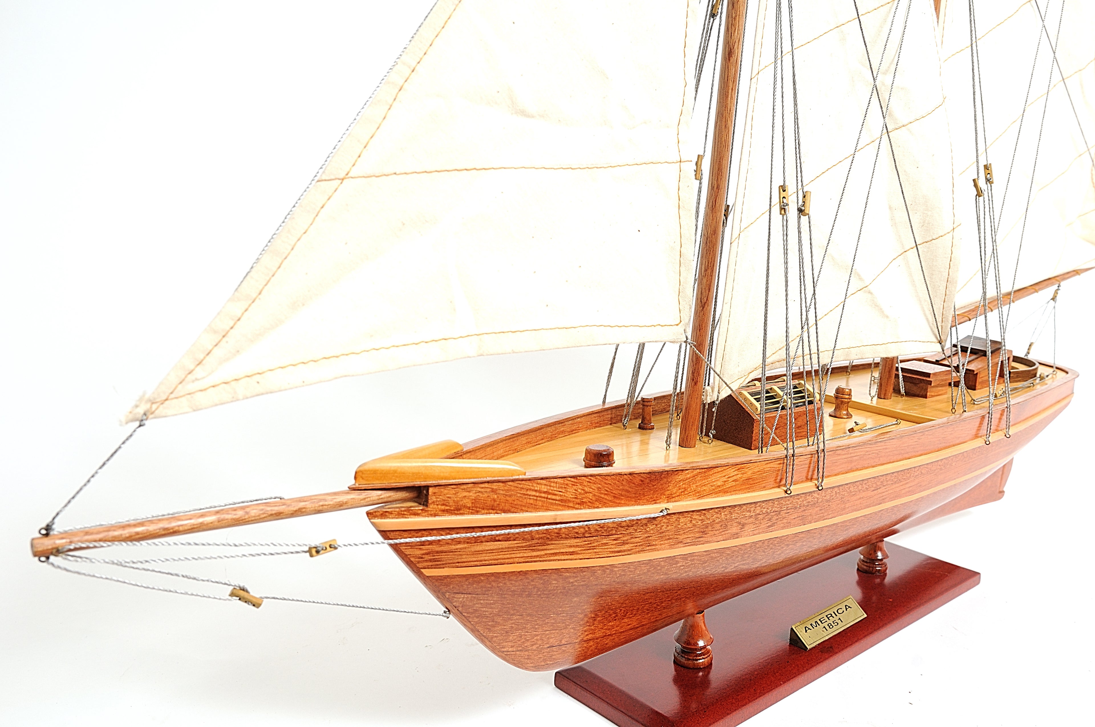America Sailboat Model