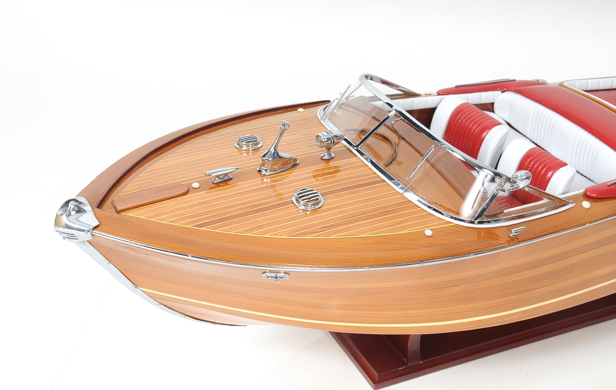 Aquarama Exclusive Edition