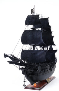 Black Pearl Pirate Ship Medium