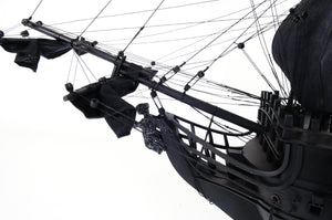 Black Pearl Pirate Ship Medium
