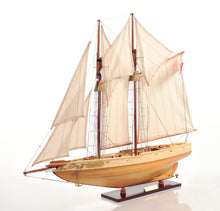 Load image into Gallery viewer, Bluenose II Fully Assembled (Small Version)