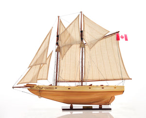 Bluenose II Fully Assembled (Small Version)