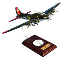 Load image into Gallery viewer, Boeing Nine O Ninem Painted Aviation Model Custom Made for you