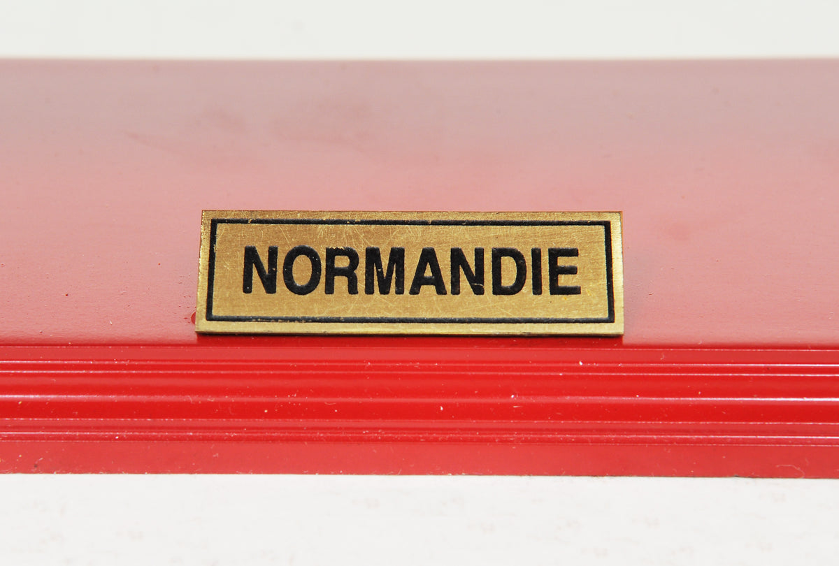 Normandie Painted Large