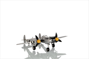 1941 Lockheed P-38 Lightning Fighter