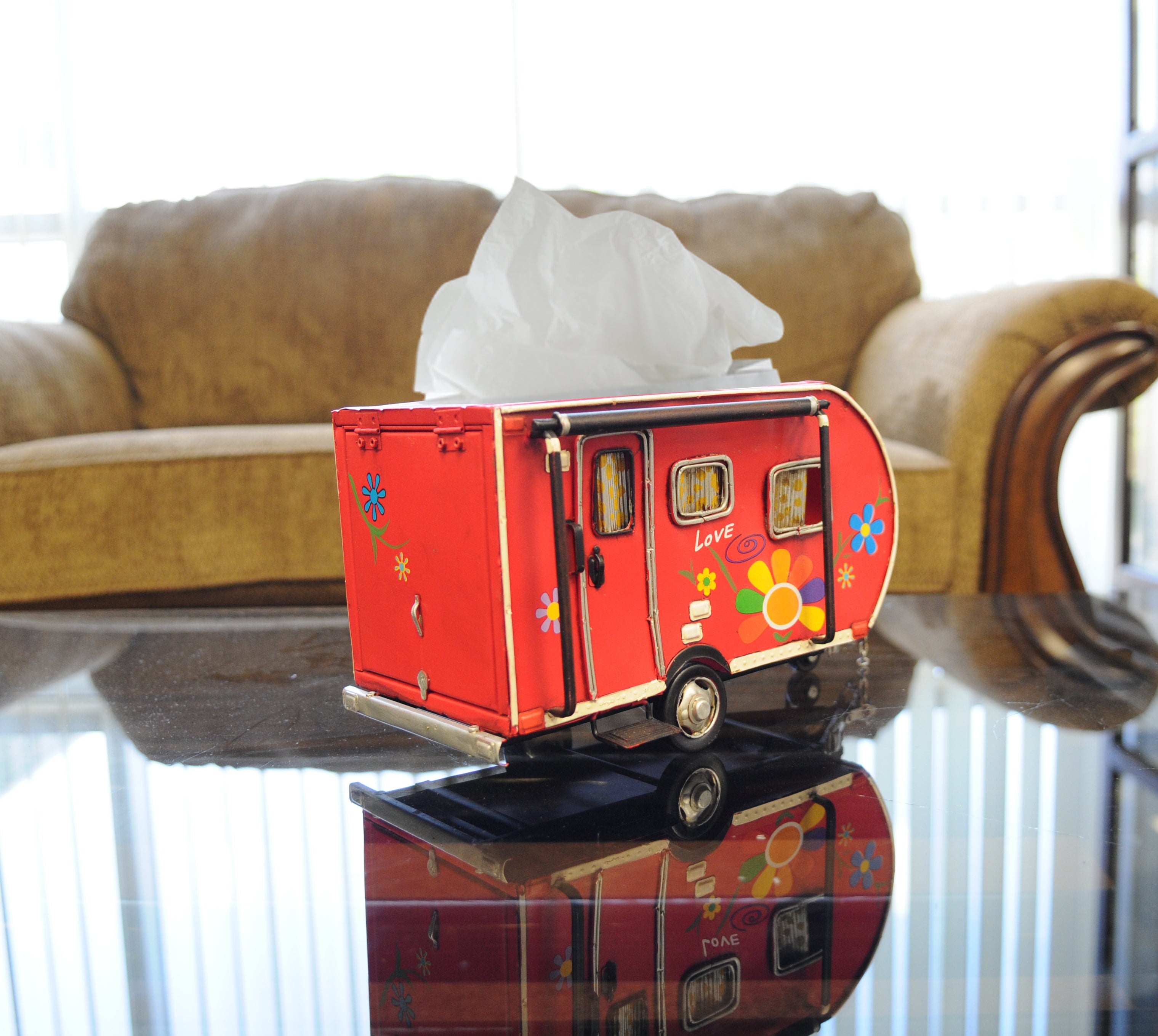 Red Trailer Tissue Holder
