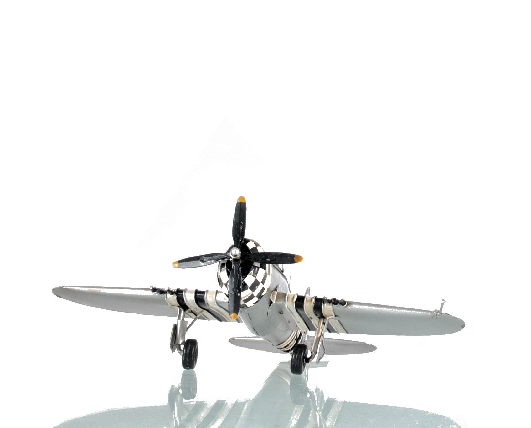 1943 Republic P-47 Bomber-Fighter