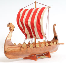 Load image into Gallery viewer, Drakkar Viking Model Ship