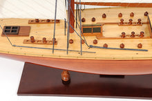 Load image into Gallery viewer, Endeavour 40