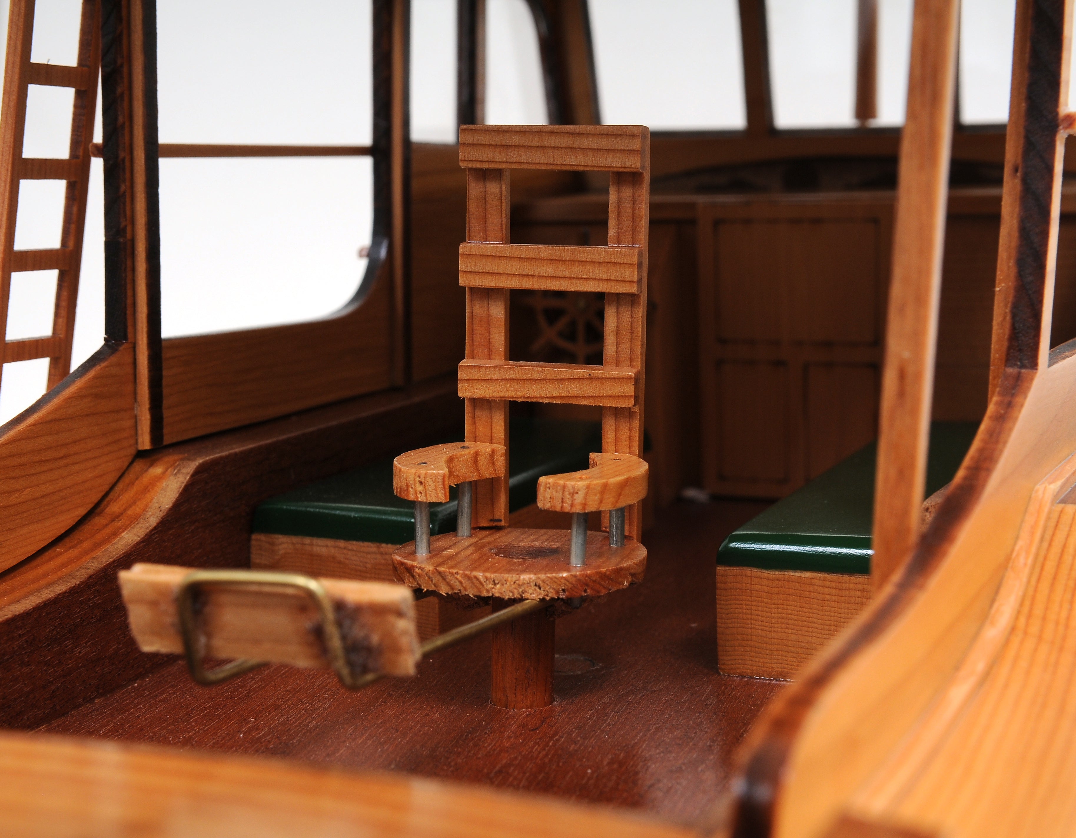 Hemingway™ Pilar Fishing Boat