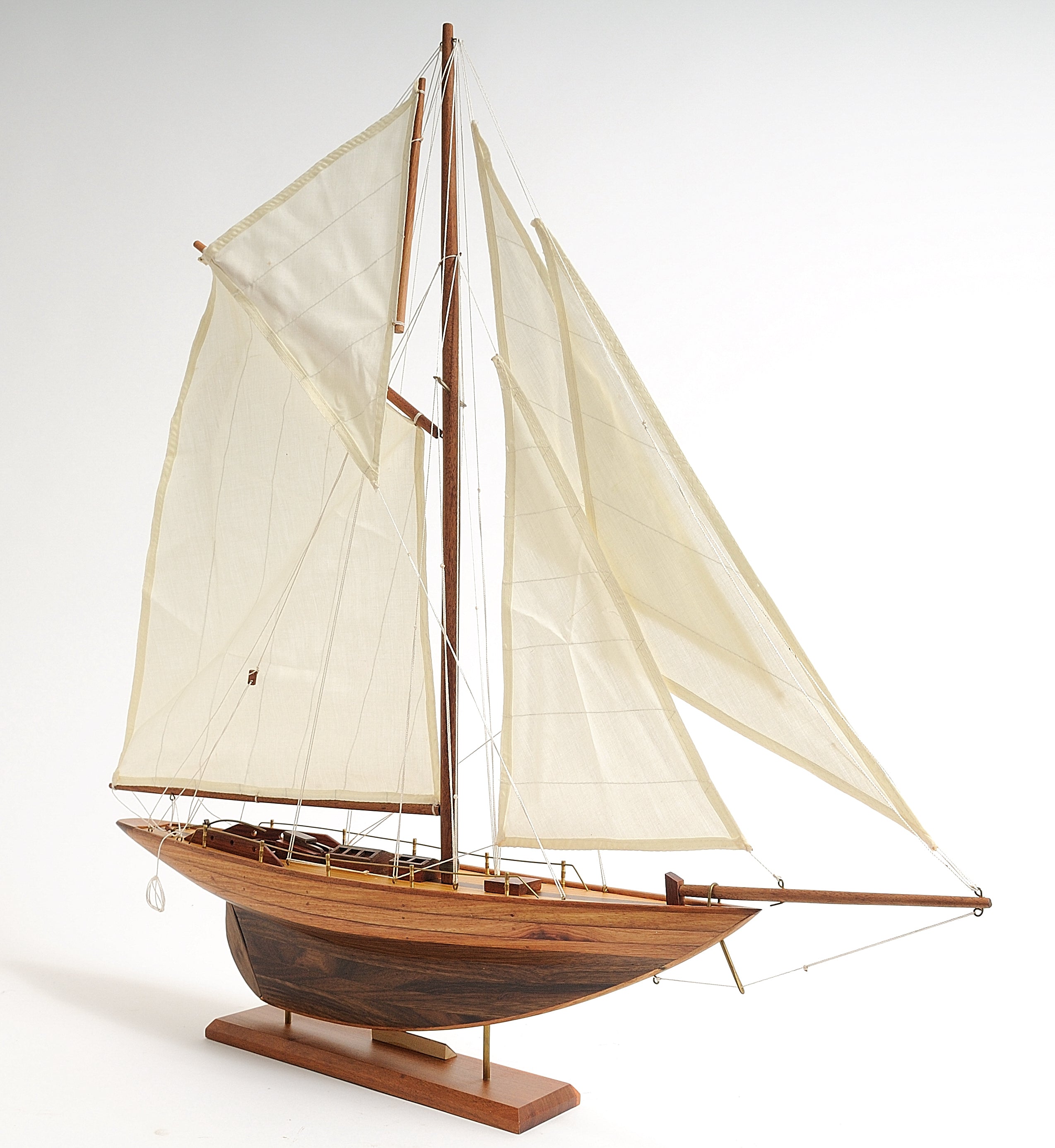 Pen Duick (Small)