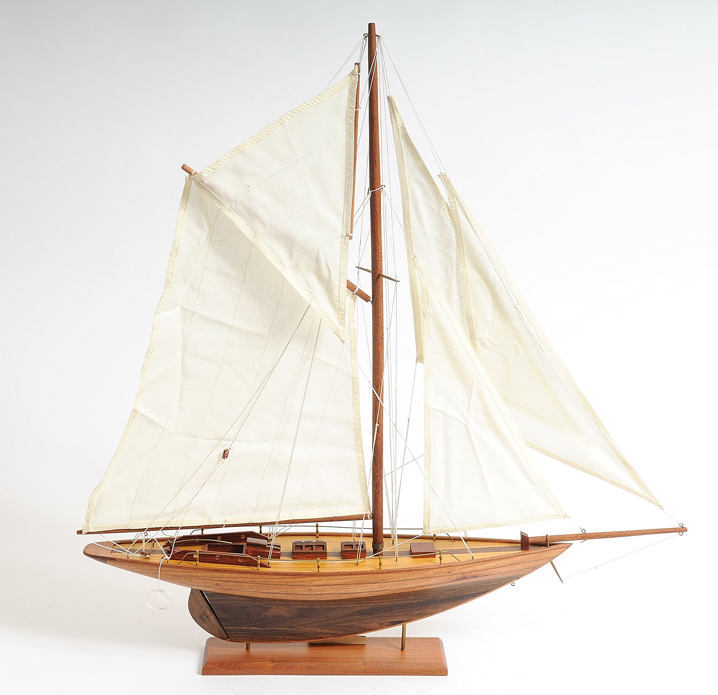 Pen Duick (Small)