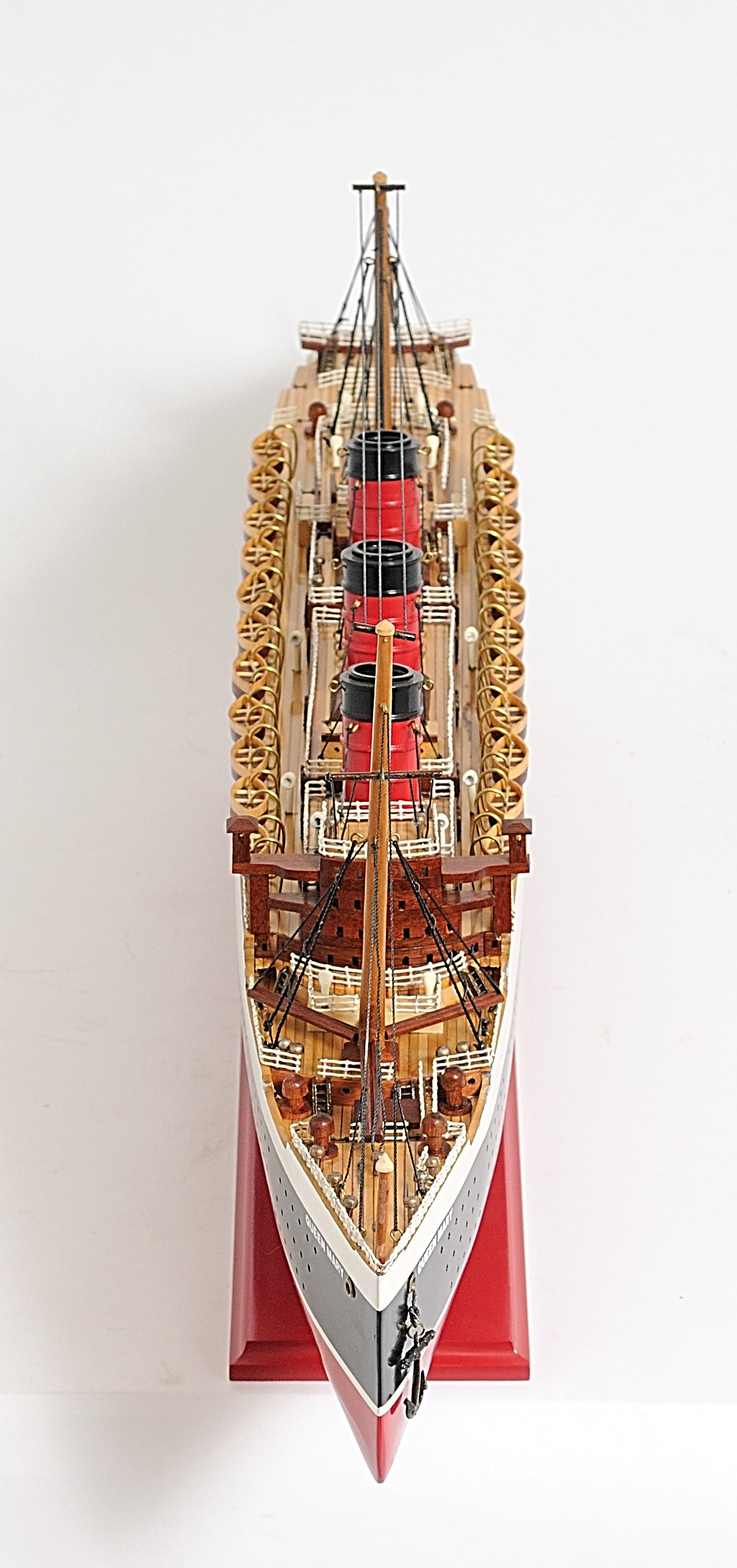 Queen Mary L
