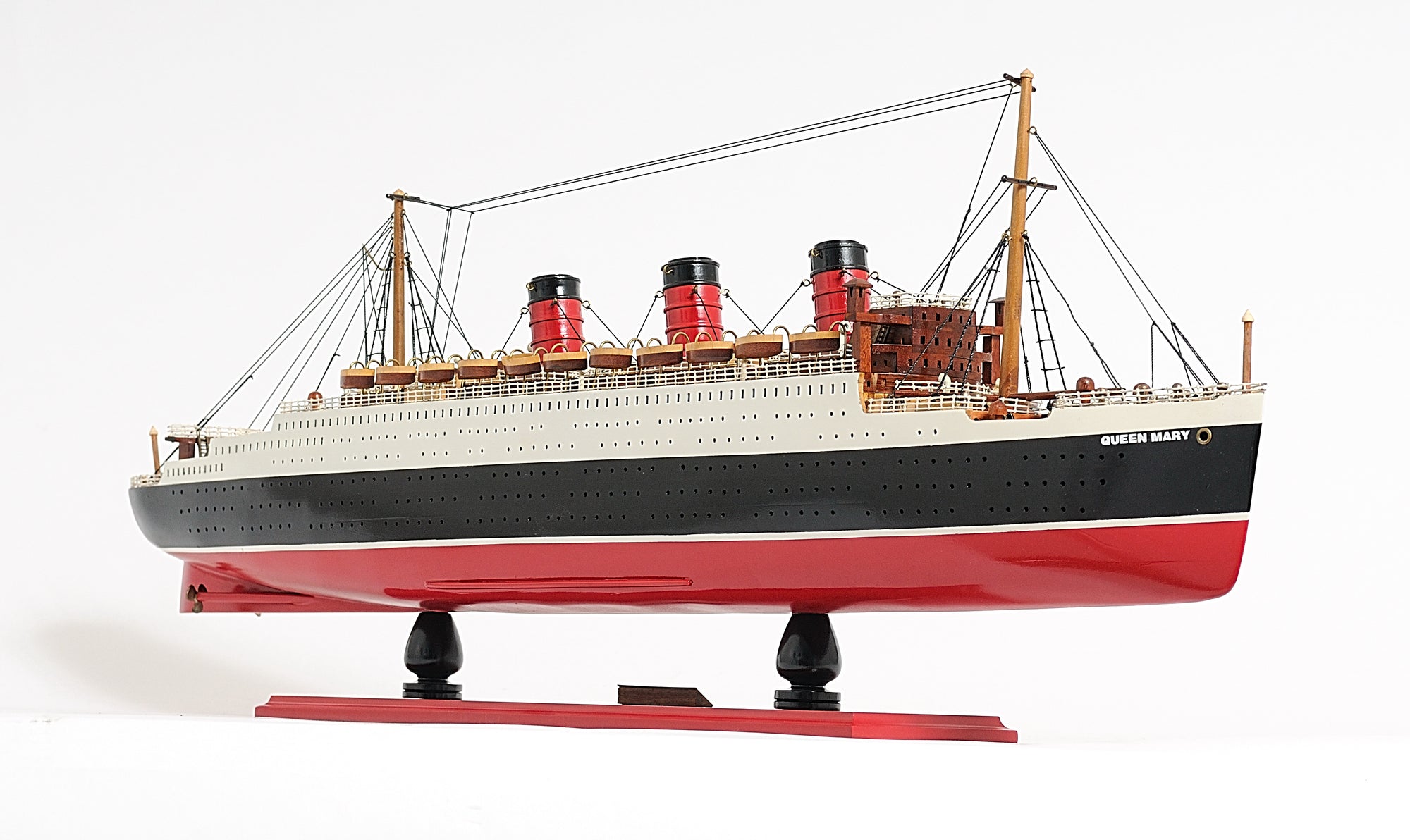 Queen Mary L