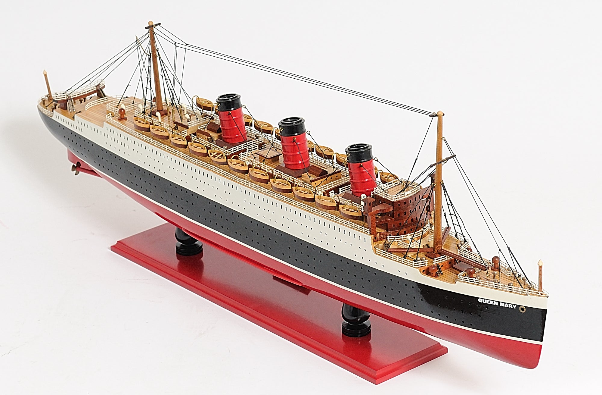 Queen Mary L