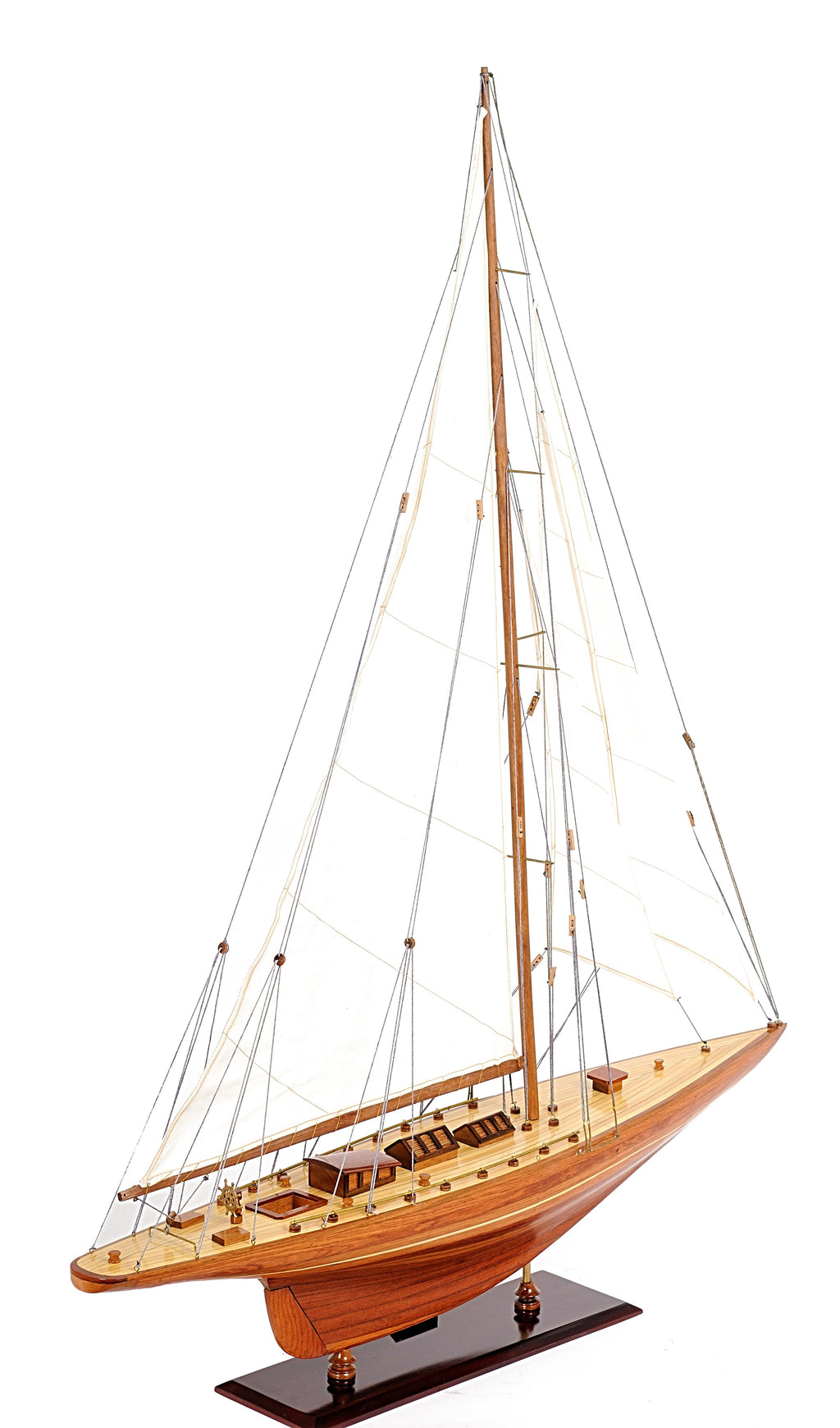 Shamrock Yacht L