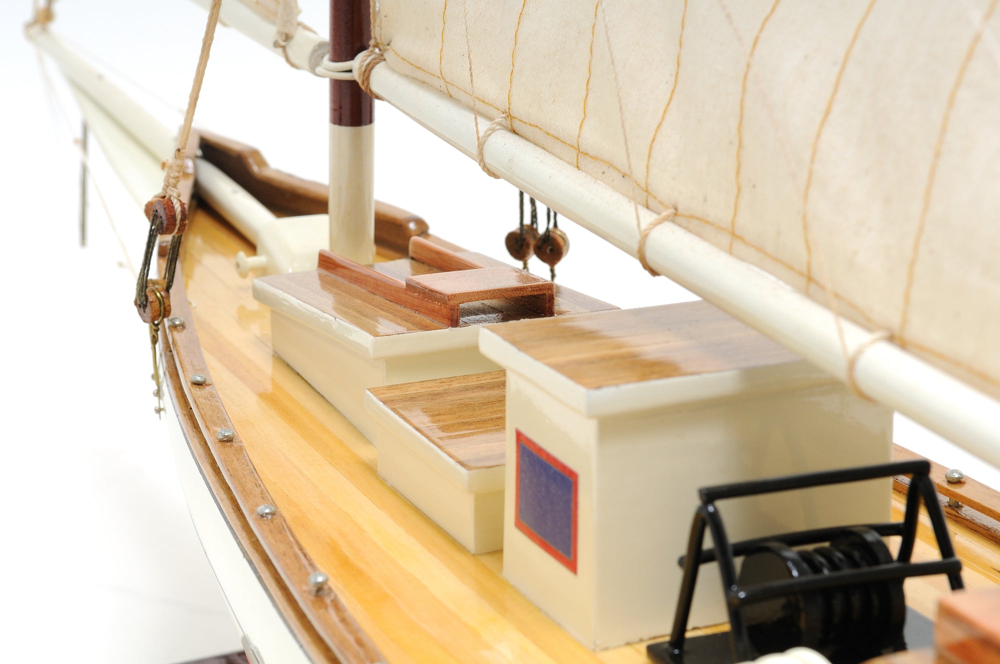 Skipjack Painted (L80)