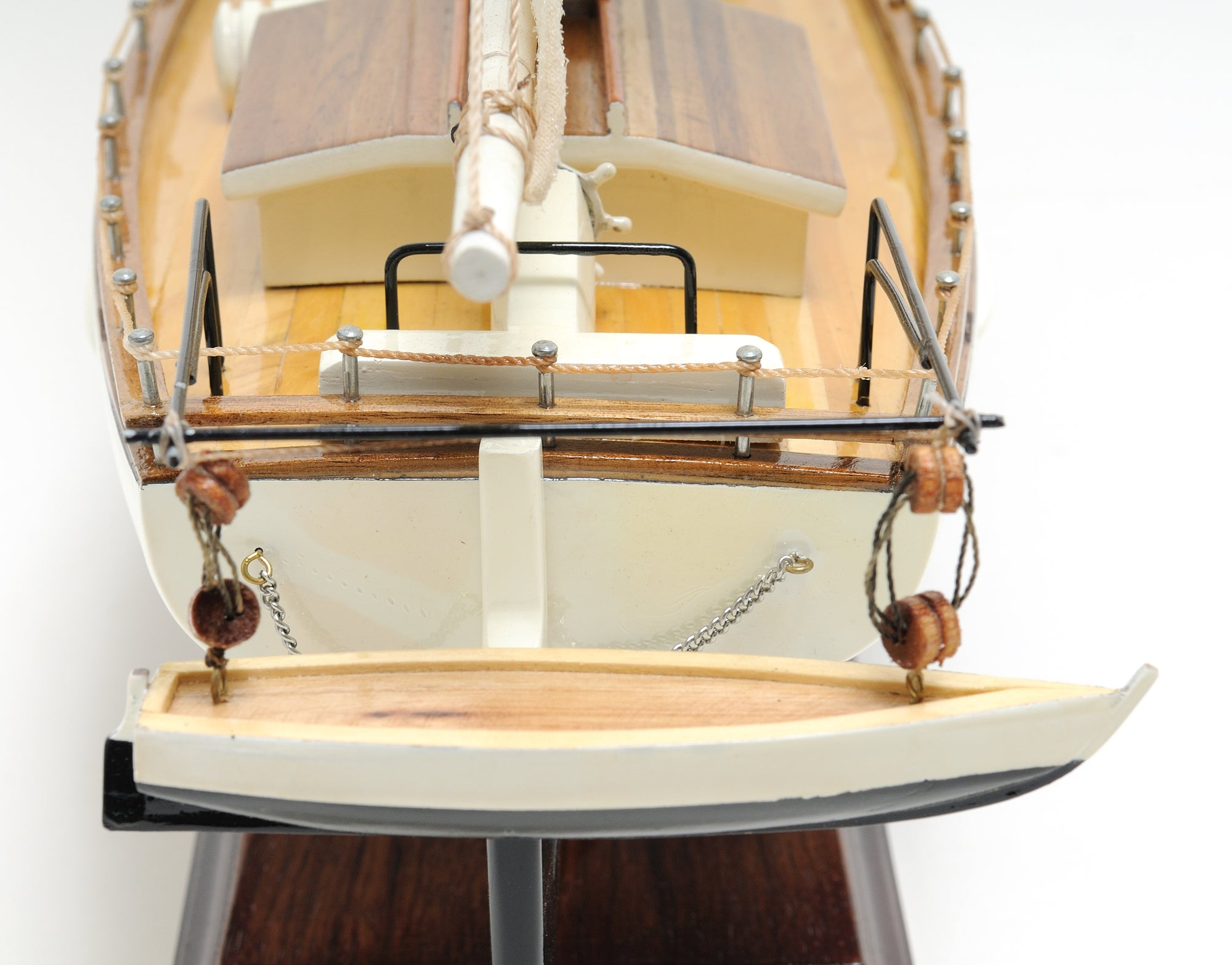 Skipjack Painted (L80)