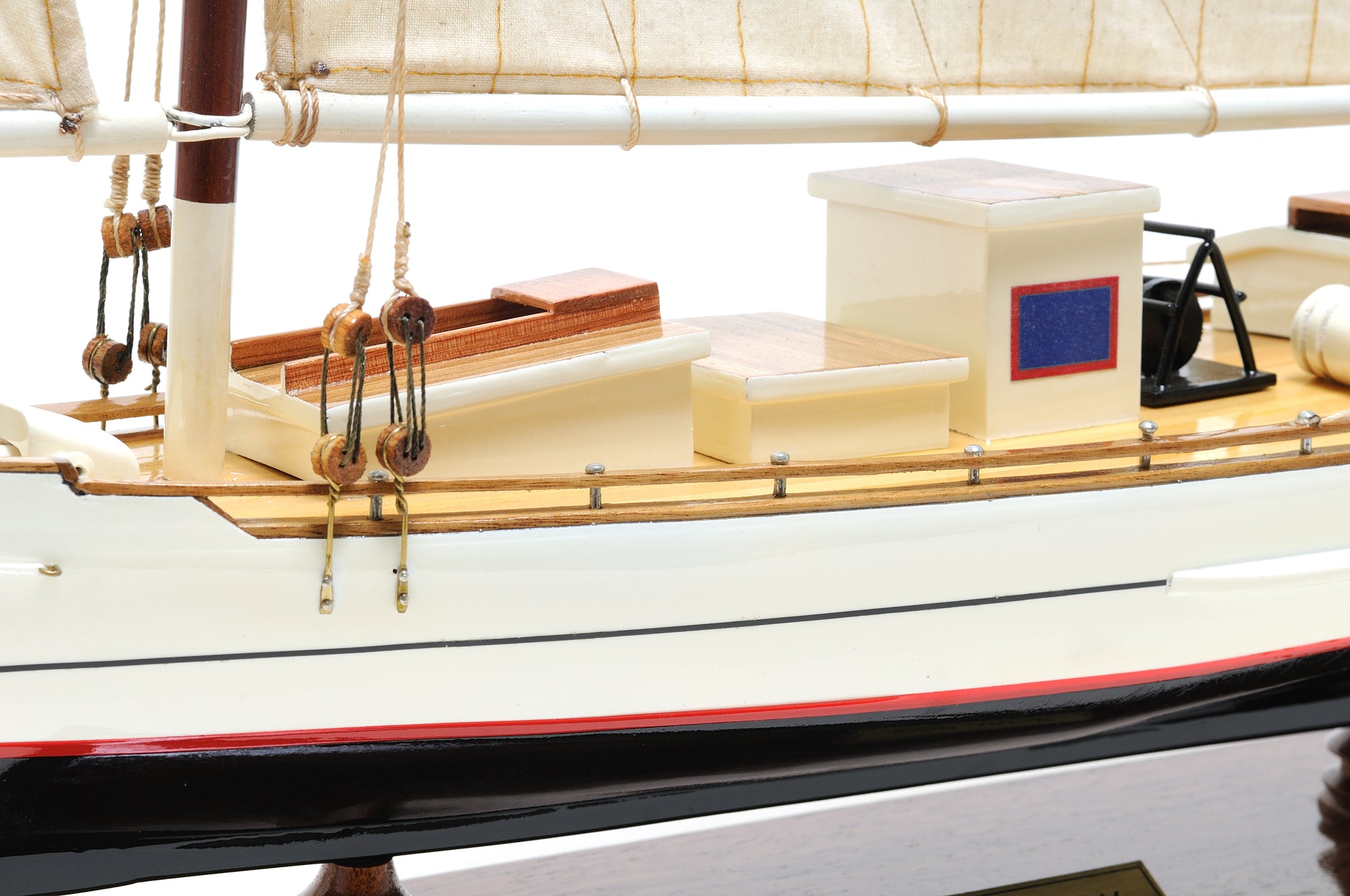 Skipjack Painted (L80)