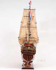 Friesland Medium