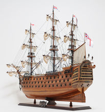 Load image into Gallery viewer, HMS Victory Midsize With Display Case Front Open