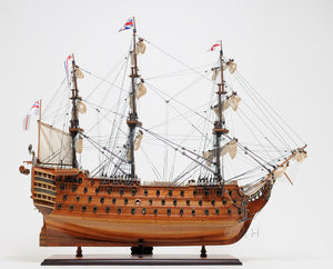 HMS Victory Large With Table Top Display Case