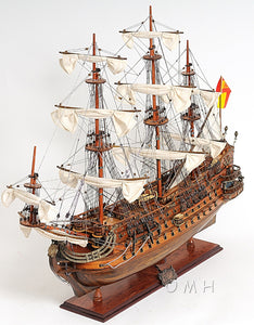 San Felipe Large With Table Top Display Case