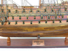 Load image into Gallery viewer, HMS Sovereign of The Seas XL With Display Case No Glass