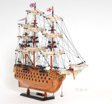 Load image into Gallery viewer, HMS Victory Small with Display Case