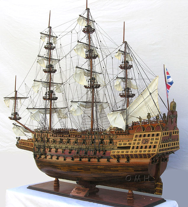 Sovereign of the Seas XXL - 7.5 Ft