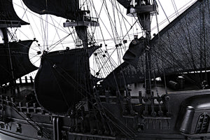 Black Pearl Pirate Ship Large With Floor Display Case