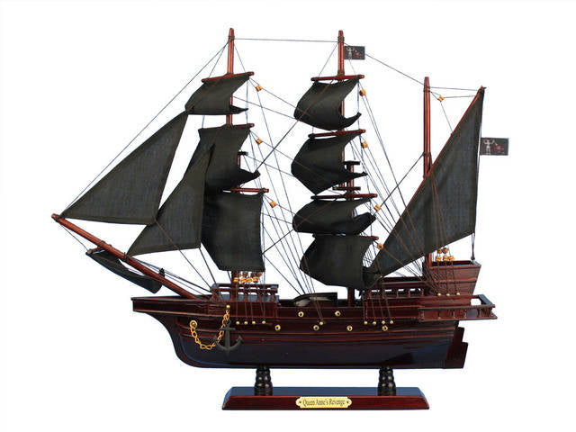 Wooden Blackbeard's Queen Anne's Revenge Model Pirate Ship 20